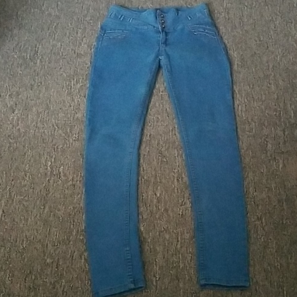 LOLO JEANS Skinny women's sz 9/10 👖🌸